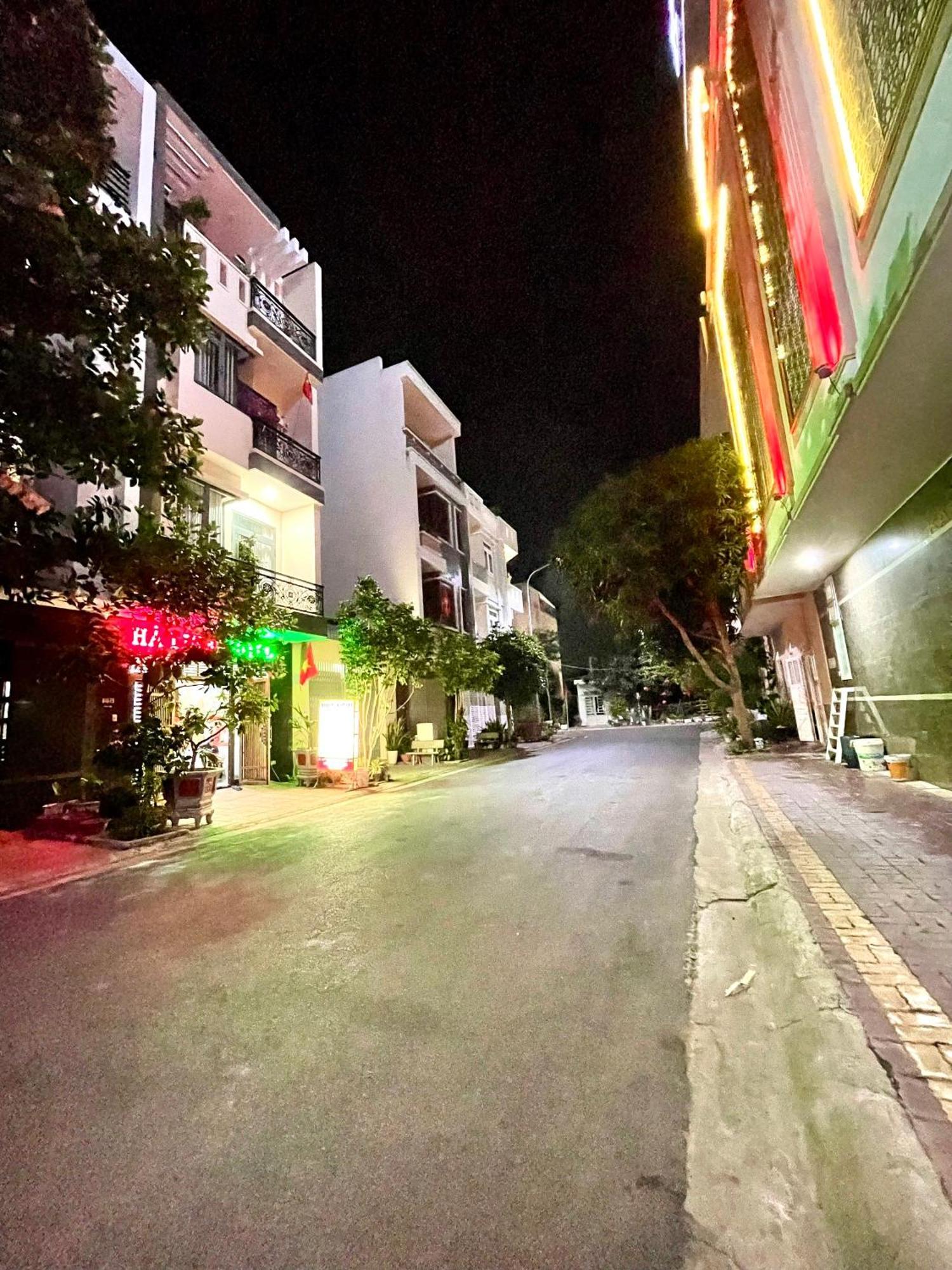 Ha Linh Motel فونج تاو المظهر الخارجي الصورة
