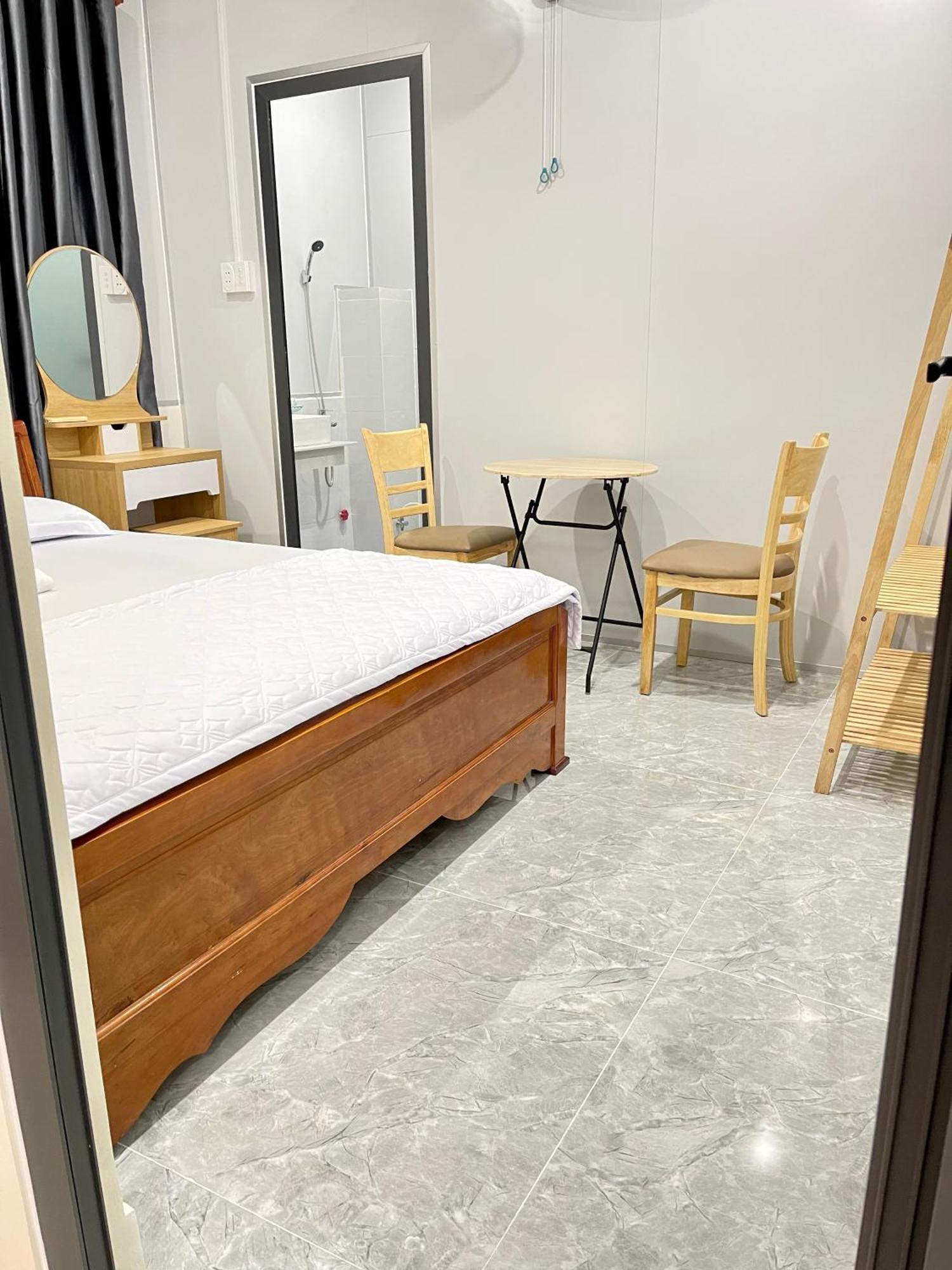 Ha Linh Motel فونج تاو المظهر الخارجي الصورة