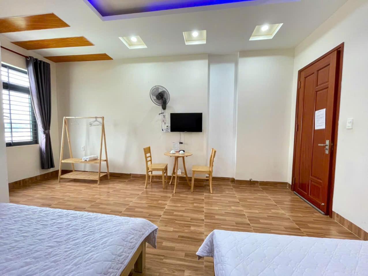 Ha Linh Motel فونج تاو المظهر الخارجي الصورة